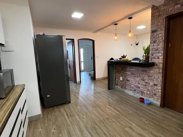 Imagem 9: Vende-Se Esta Casa!