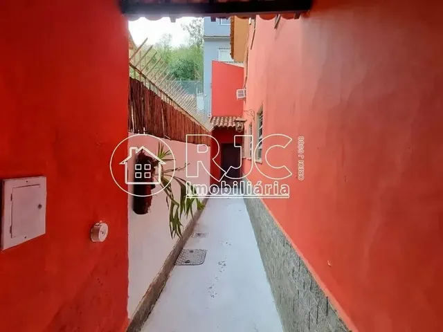 Imagem 15: Imóvel para Venda Tem 38 Metros Quadrados com 3 Quartos em Grajaú - Rio de Janeiro - Rj