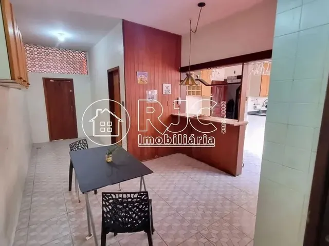 Imagem 9: Imóvel para Venda Tem 38 Metros Quadrados com 3 Quartos em Grajaú - Rio de Janeiro - Rj