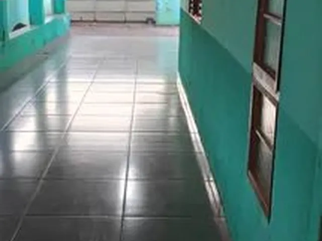 Imagem 5: Vendo Casa 3 Suítes com Piscina. Casa de Rua com 3 Quarto(S) e 2 Banheiro(S) À Venda