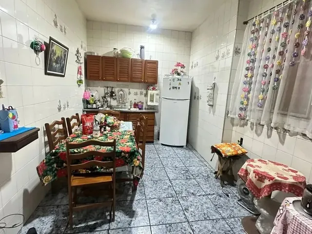 Imagem 10: Imóvel para Venda com 300 Metros Quadrados com 3 Quartos em Realengo - Rio de Janeiro