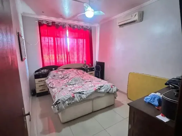 Imagem 2: Imóvel para Venda com 300 Metros Quadrados com 3 Quartos em Realengo - Rio de Janeiro