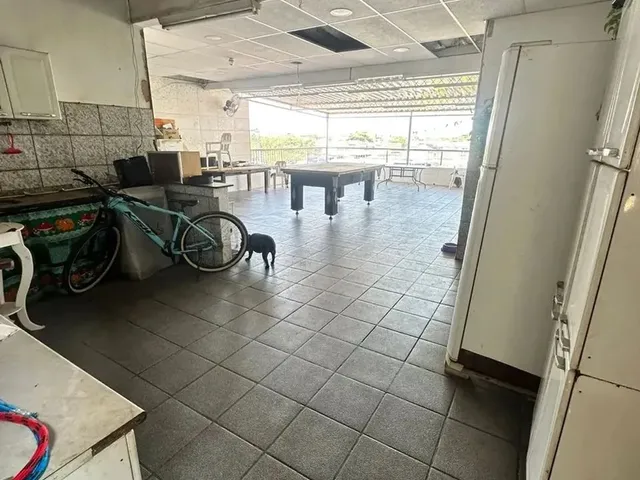 Imagem 14: Imóvel para Venda com 300 Metros Quadrados com 3 Quartos em Realengo - Rio de Janeiro