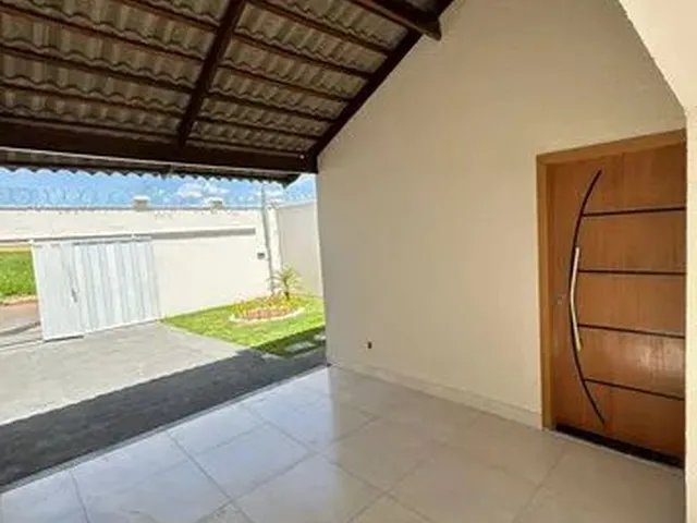 Imagem 13: Vende-Se Casa 2 Quartos 1 Suíte. Casa de Rua com 2 Quarto(S) e 1 Banheiro(S) À Venda
