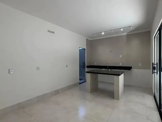 Imagem 14: Casa com 3 Dormitórios À Venda, 129 M² por R$ 665.000 - Setor Central - Aparecida De