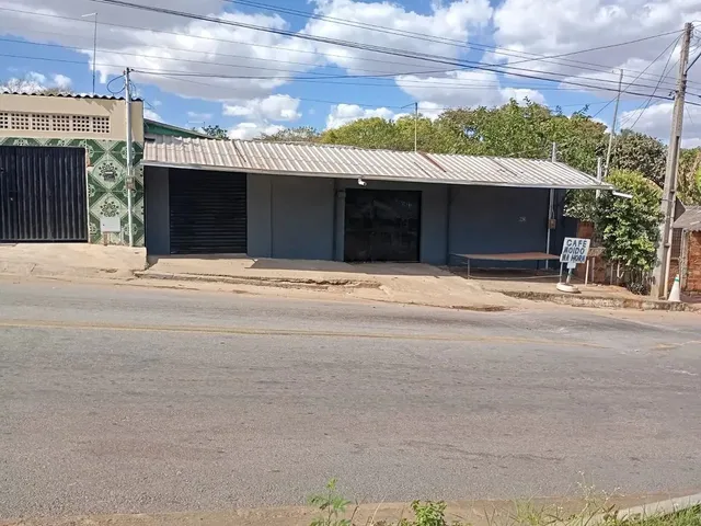 Imagem 1: Oportunidade Baixei o Preço 260.000! Casa com Excelente Ponto Comercial !!