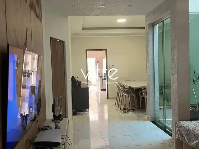Imagem: Casa À Venda no Bairro Jardim Inconfidência