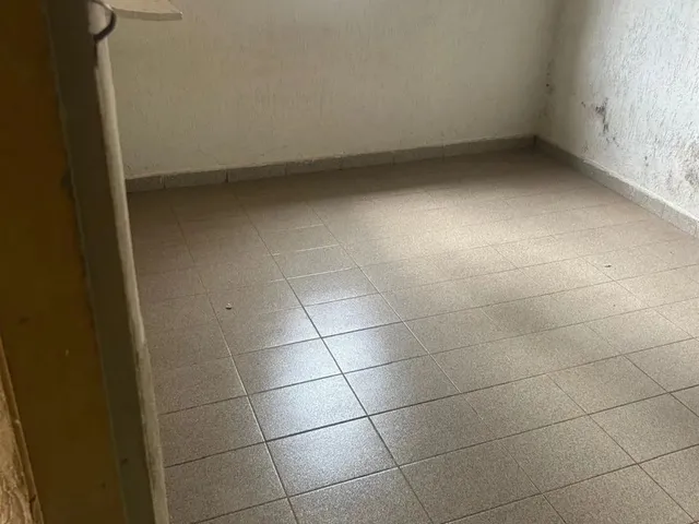 Imagem 2: Vendo Casa/ Ótima Localização/ Terreno Grande