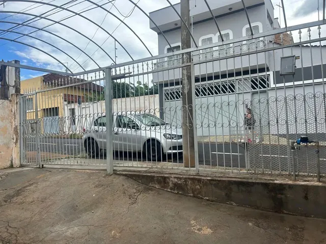 Imagem 5: Vendo Casa/ Ótima Localização/ Terreno Grande