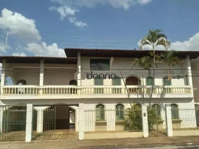 Imagem: Ampla Casa com Duas Residências no Mesmo