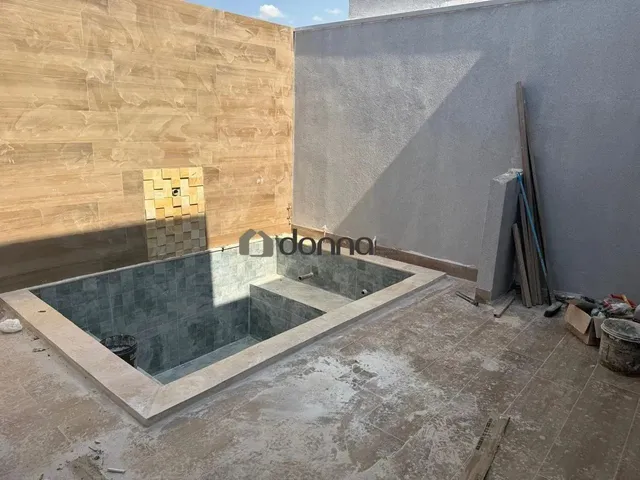 Imagem 10: Casa À Venda em Estância dos Ipês, Leste de Uberaba 180 M² de Área Interna, 300 M²