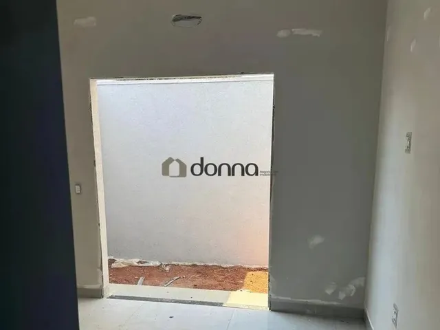 Imagem 14: Casa À Venda em Estância dos Ipês, Leste de Uberaba 180 M² de Área Interna, 300 M²
