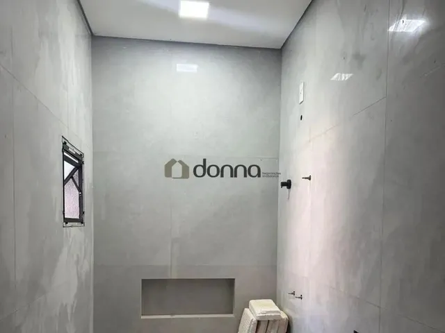 Imagem 4: Casa À Venda em Estância dos Ipês, Leste de Uberaba 180 M² de Área Interna, 300 M²