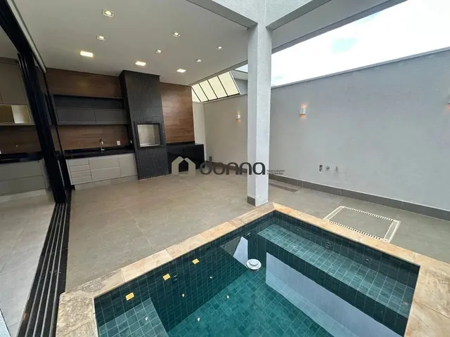 Imagem 4: Casa À Venda, 3 Quartos, 3 Suítes, 4 Vagas, Estância dos Ipês - Uberaba/Mg