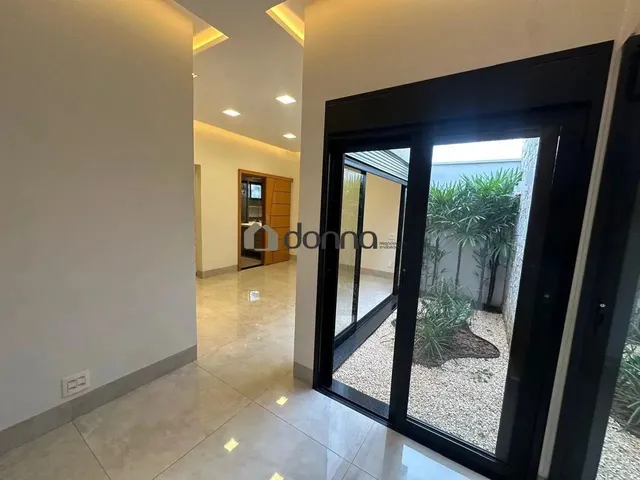 Imagem 5: Casa À Venda, 3 Quartos, 3 Suítes, 4 Vagas, Estância dos Ipês - Uberaba/Mg