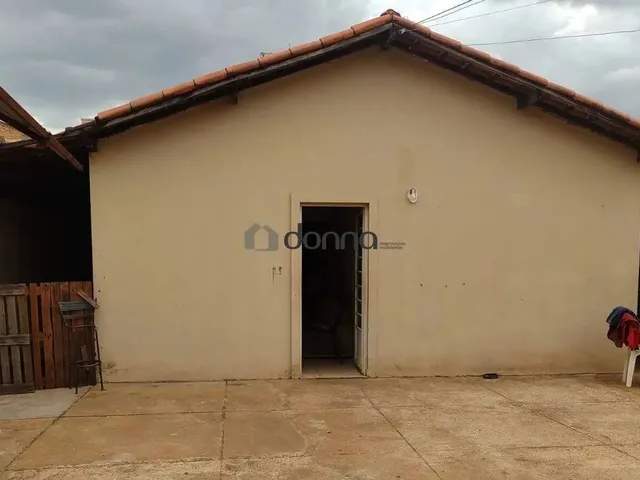 Imagem: Casa 2 Quartos com Portão Eletrônico em