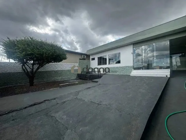 Imagem: Casa À Venda, 3 Quartos, 3 Vagas, Nossa