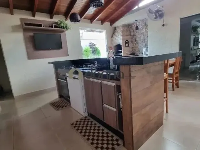 Imagem 16: Linda Casa em Condomínio Completo e Seguro!
