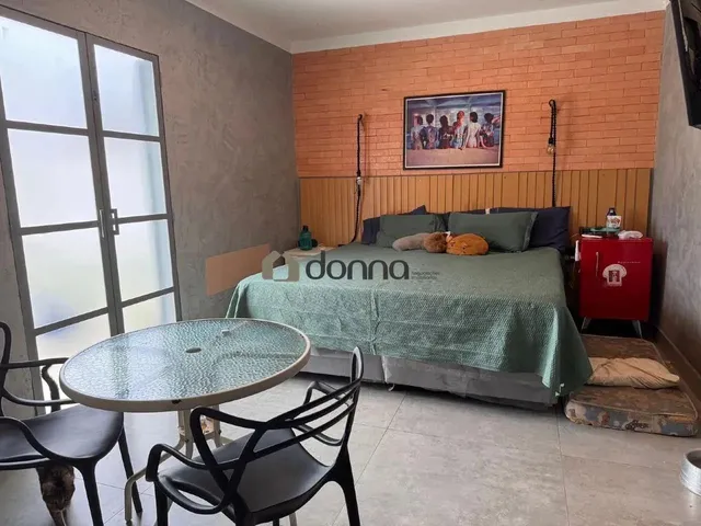 Imagem: Casa À Venda, 4 Quartos, 3 Suítes, 2 Vagas