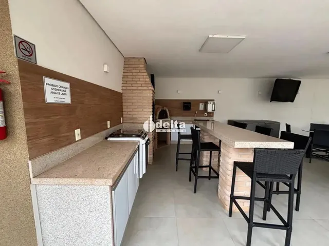 Imagem 10: Apartamento com 2 Quartos Sendo 1 Suíte, Disponível para Venda no Bairro Centro Em