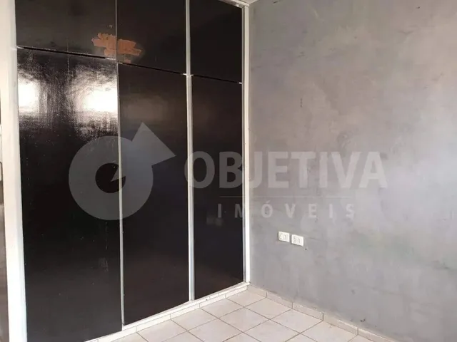 Imagem 6: Casa À Venda, 4 Quartos, 2 Vagas, Centro - Uberlandia/Mg