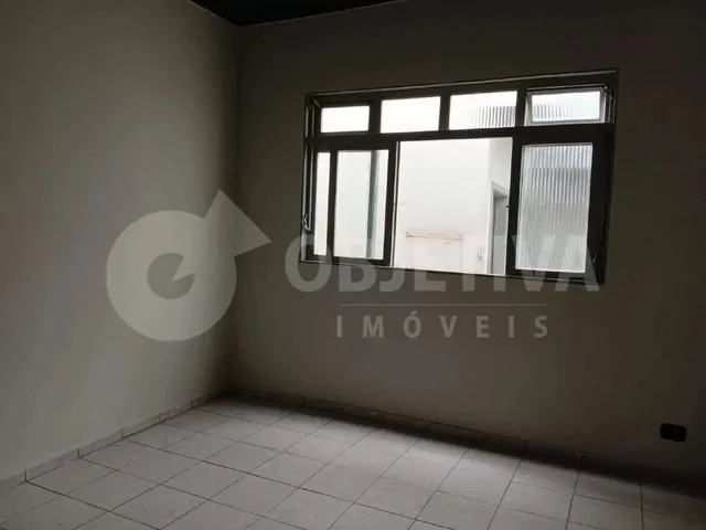 Imagem 9: Casa À Venda, 4 Quartos, 2 Vagas, Centro - Uberlandia/Mg