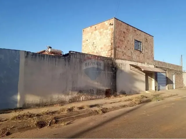 Imagem: Casa Residencial com Potencial Misto Bairro
