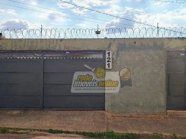 Imagem 1: Casa com 2 Dormitórios À Venda, 70 M² por R$ 210.000,00 - Parque das Aroeiras