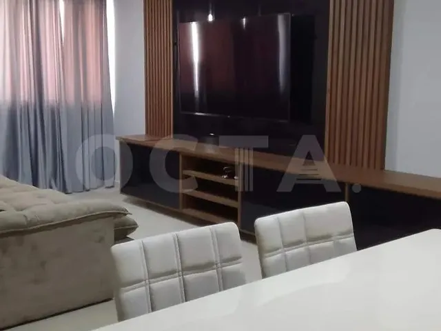 Imagem: Apartamento À Venda, 4 Quartos, 2 Suítes