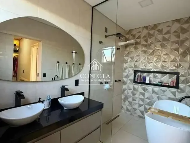Imagem 8: Casa À Venda em Cidade Jardim, Uberlândia 3 Quartos, 2 Suítes, Acabamento Em