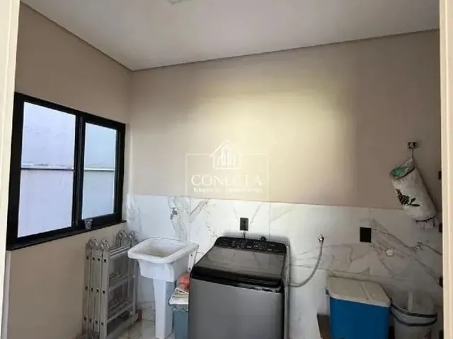 Imagem 10: Casa À Venda em Cidade Jardim, Uberlândia 3 Quartos, 2 Suítes, Acabamento Em