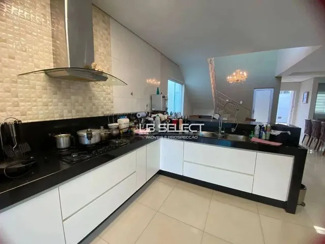 Imagem 16: Casa com 3 Dormitórios À Venda, 270 M² por R$ 1.400.000,00 - Brasil - Uberlândia/Mg
