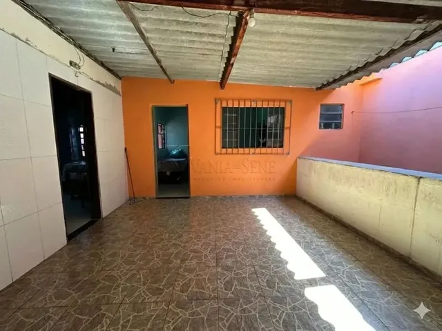 Imagem: Casa À Venda no Bairro Conjunto Residencial