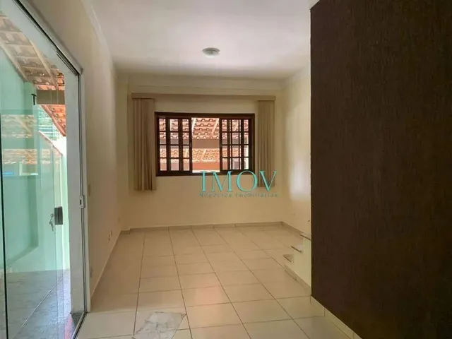 Imagem: Sobrado com 3 Dormitórios À Venda, 120