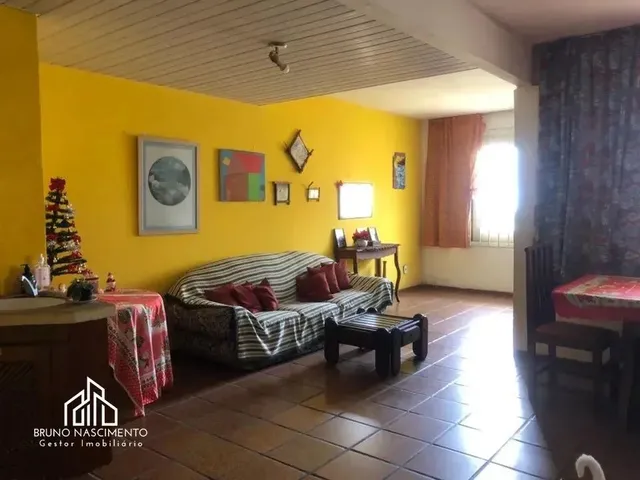 Imagem: Casa Duplex com 5 Quartos 1 Suíte 134M²