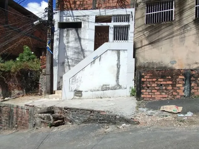 Imagem: Casa a Venda 2/4 com Suíte