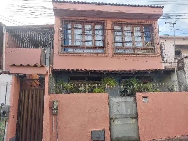 Imagem: Grande Oportunidade! Casa Rústica a Venda