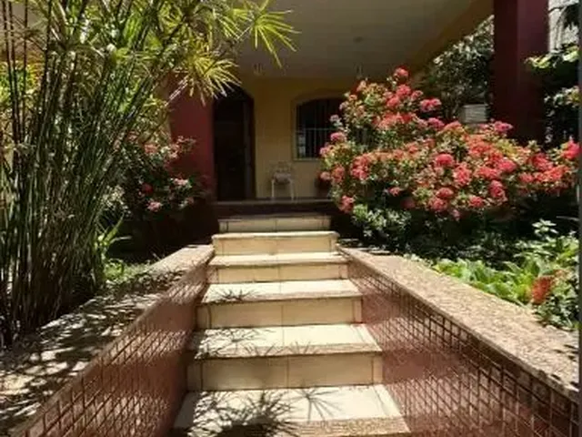 Imagem: Casa À Venda em Rua Pública, Armação