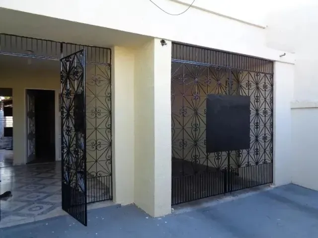 Imagem: Sv8 - Casa a Venda em Pirajá