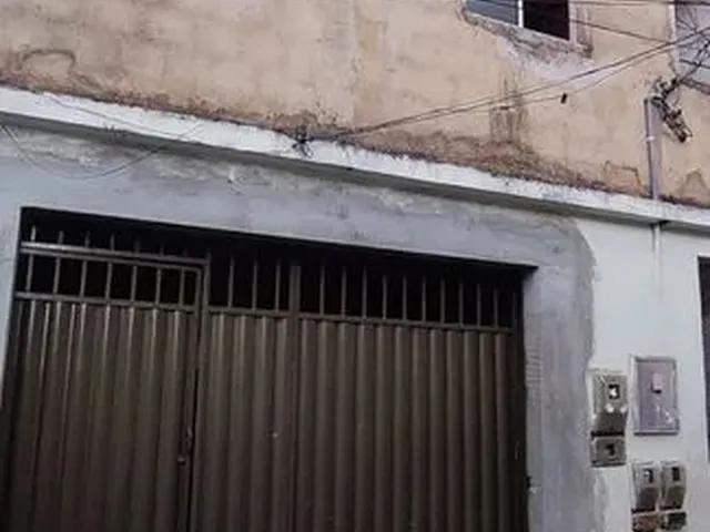 Imagem: Vendo Casa de 2/4 com Garagem