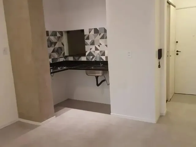 Imagem 12: Imóvel para Venda com 35 Metros Quadrados com 1 Quarto em Centro - Rio de Janeiro - Rj
