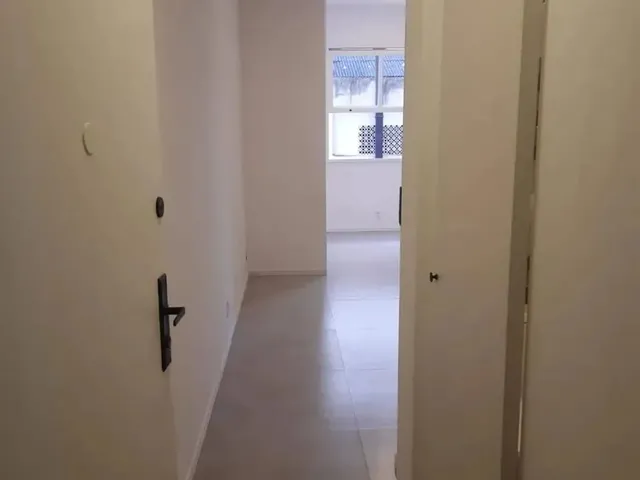 Imagem 8: Imóvel para Venda com 35 Metros Quadrados com 1 Quarto em Centro - Rio de Janeiro - Rj