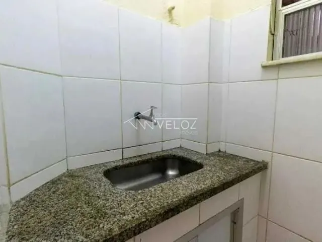 Imagem: Apartamento Padrão / Residencial / Glória