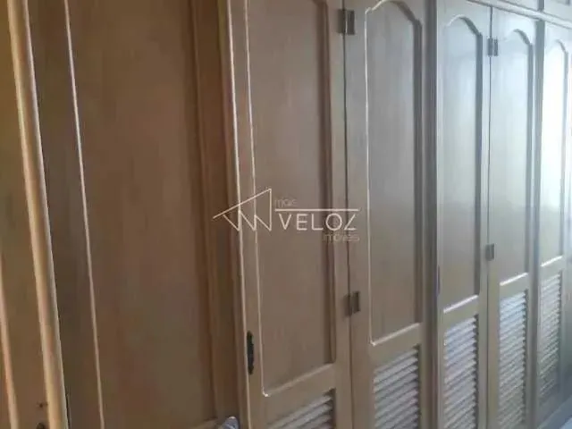 Imagem: Apartamento / Residencial / Centro