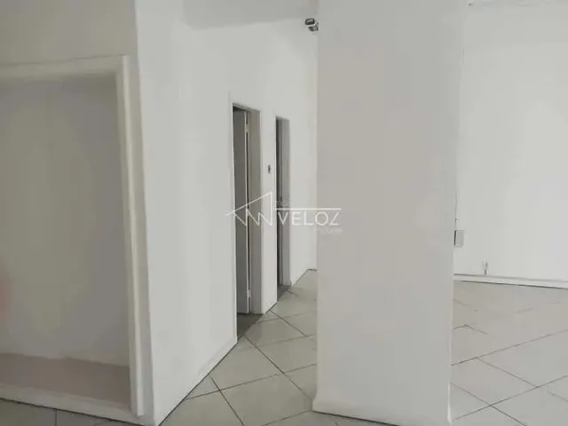 Imagem 5: Kitnet/Conjugado - / Residencial / Centro