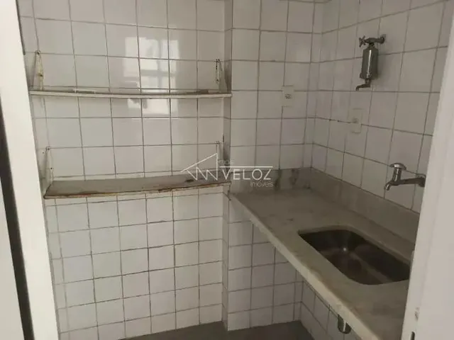 Imagem 8: Kitnet/Conjugado - / Residencial / Centro
