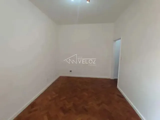 Imagem: Apartamento / Residencial / Glória