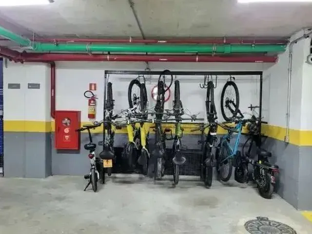 Imagem 12: Imóvel para Venda Possui 33 Metros Quadrados com 1 Quarto em Centro - Rio de Janeiro - Rj