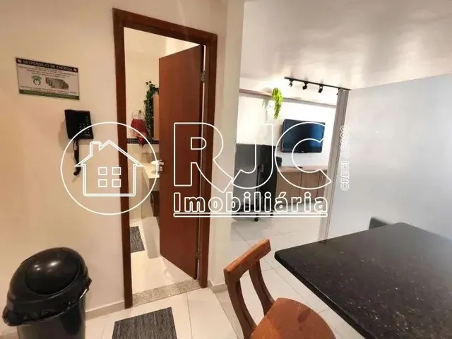 Imagem 5: Imóvel para Venda com 33 Metros Quadrados com 1 Quarto em Centro - Rio de Janeiro - Rj