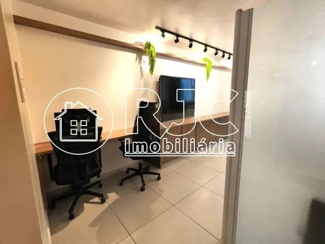 Imagem 16: Imóvel para Venda com 33 Metros Quadrados com 1 Quarto em Centro - Rio de Janeiro - Rj